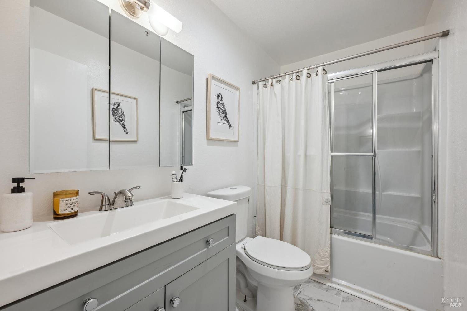 Detail Gallery Image 24 of 37 For 1002 Eleanor Ave, Rohnert Park,  CA 94928 - 2 Beds | 1/1 Baths
