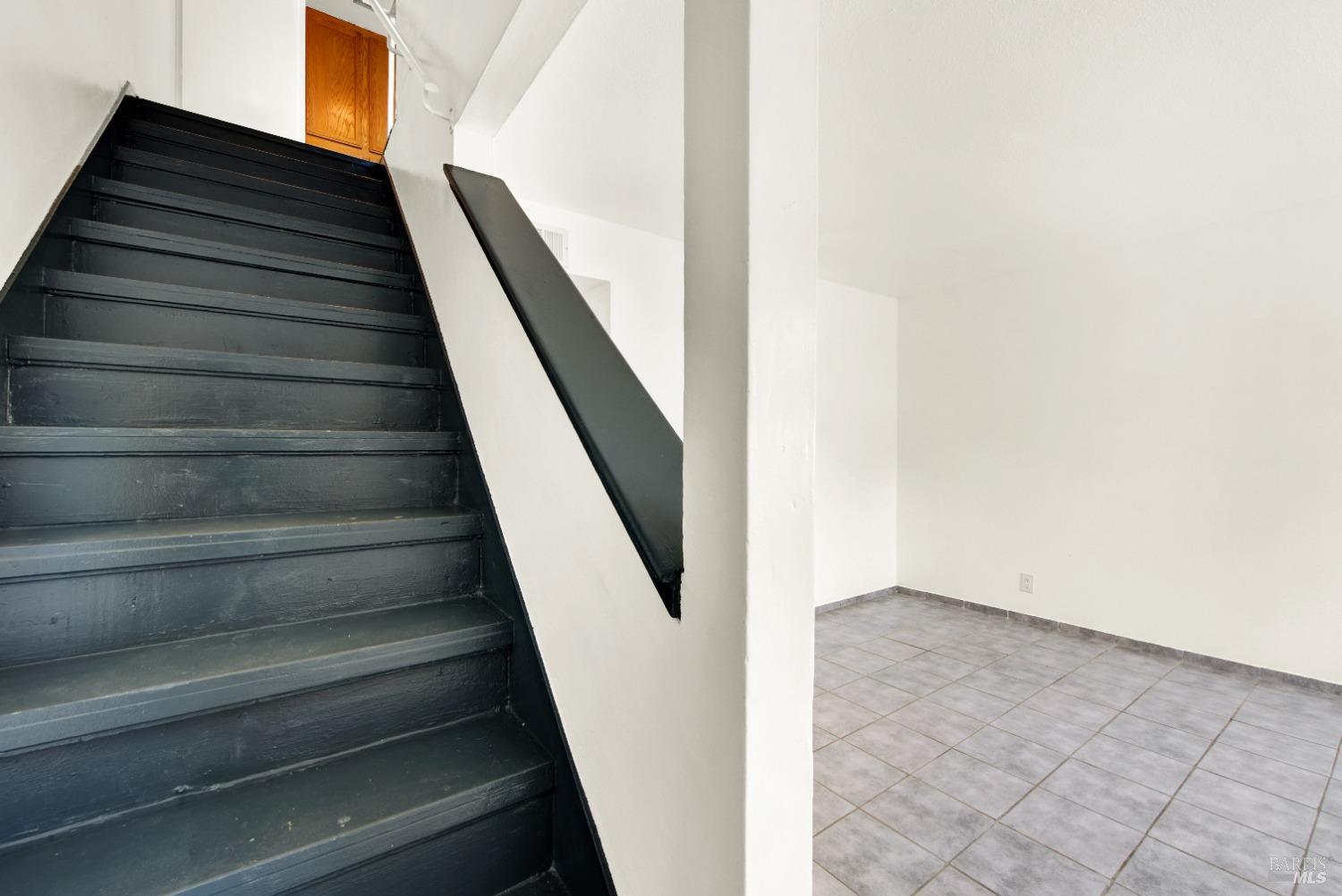 Detail Gallery Image 32 of 55 For 1402 Callen St #C,  Vacaville,  CA 95688 - 2 Beds | 1/1 Baths
