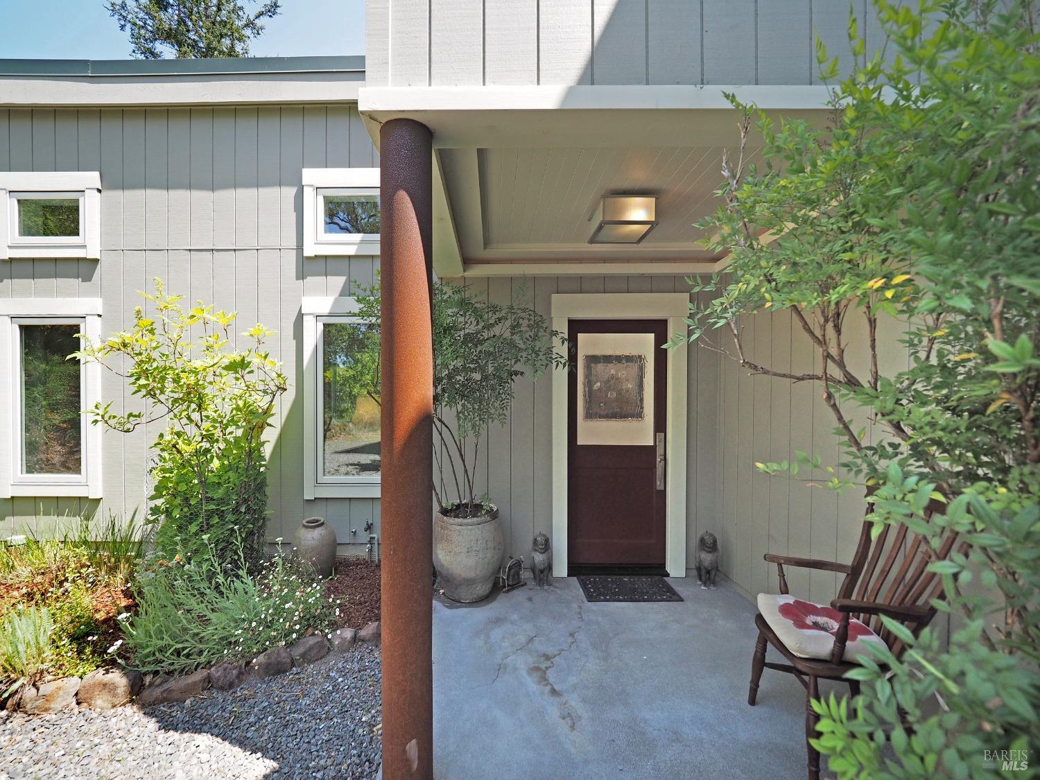 Detail Gallery Image 15 of 74 For 23078 Vineyard Rd, Geyserville,  CA 95441 - 3 Beds | 2 Baths