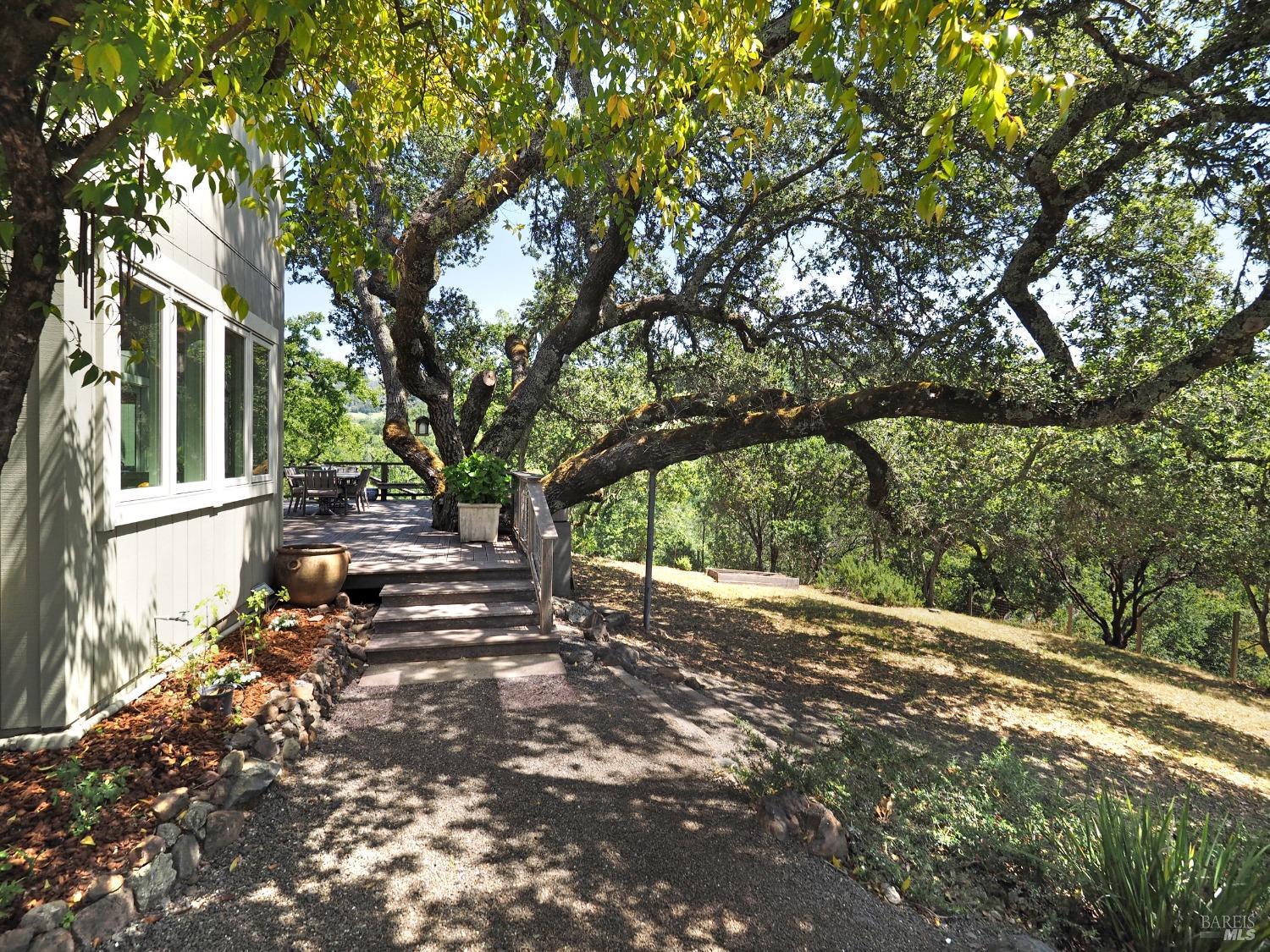 Detail Gallery Image 56 of 74 For 23078 Vineyard Rd, Geyserville,  CA 95441 - 3 Beds | 2 Baths