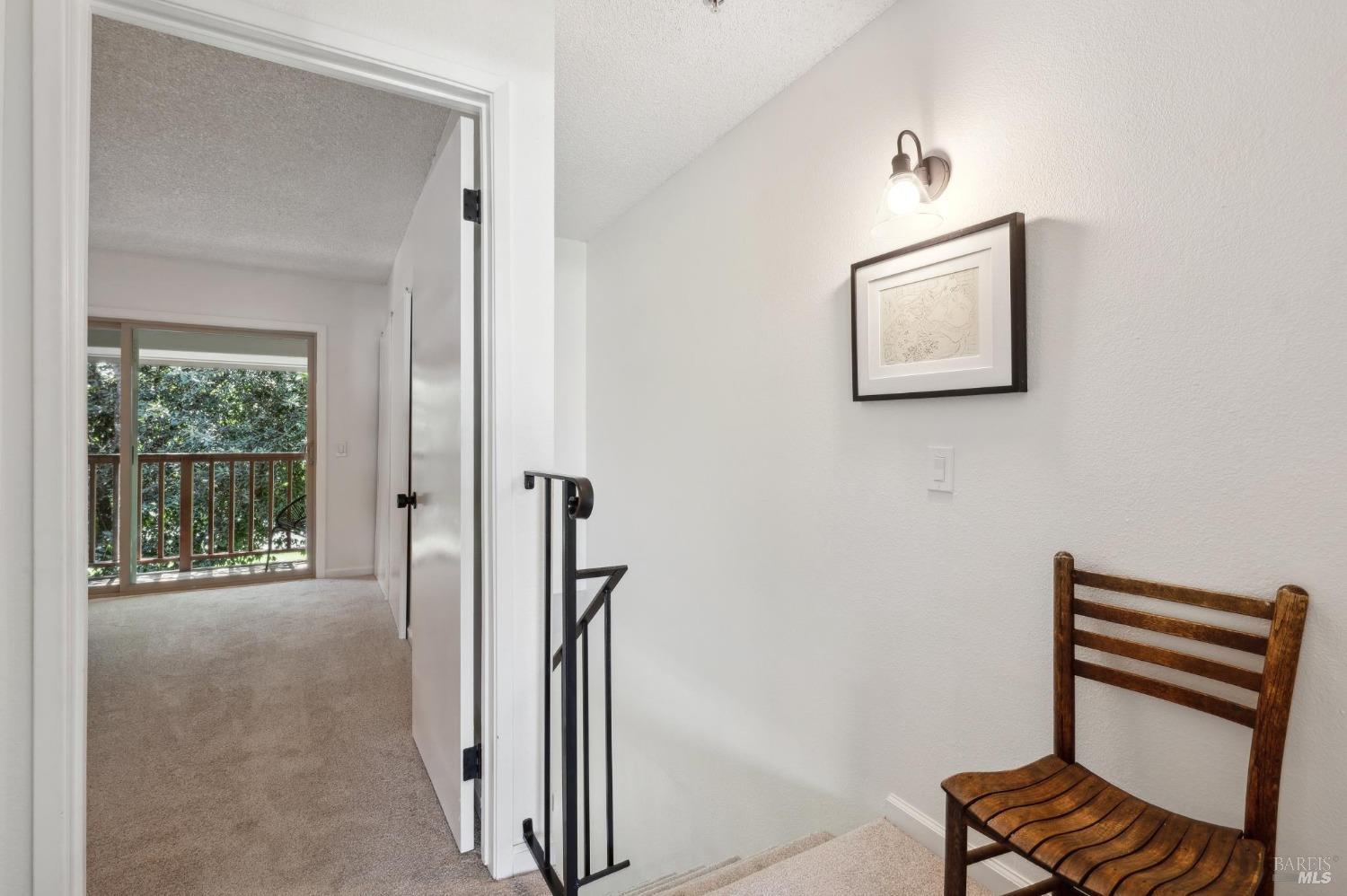 Detail Gallery Image 19 of 37 For 1002 Eleanor Ave, Rohnert Park,  CA 94928 - 2 Beds | 1/1 Baths
