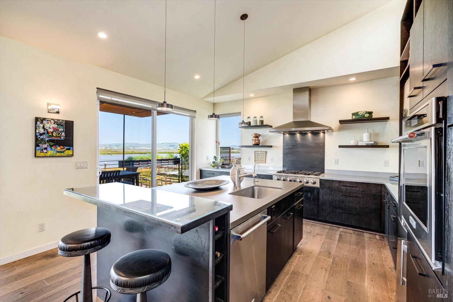 Detail Gallery Image 10 of 46 For 1364 Milton Rd, Napa,  CA 94559 - 3 Beds | 2 Baths