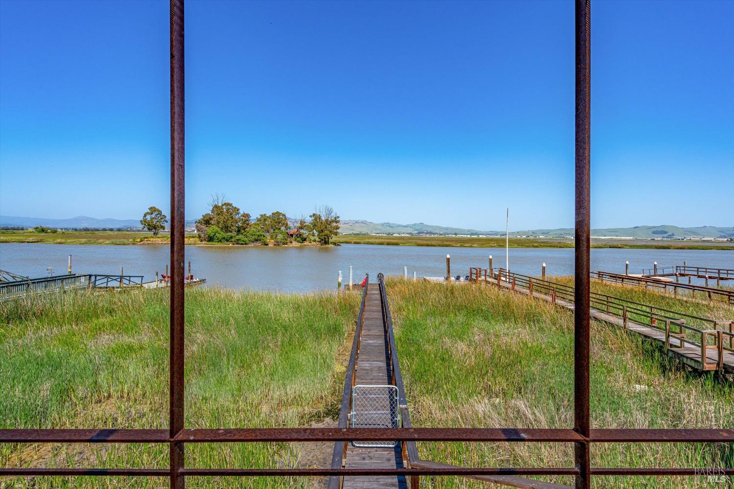 Detail Gallery Image 2 of 46 For 1364 Milton Rd, Napa,  CA 94559 - 3 Beds | 2 Baths