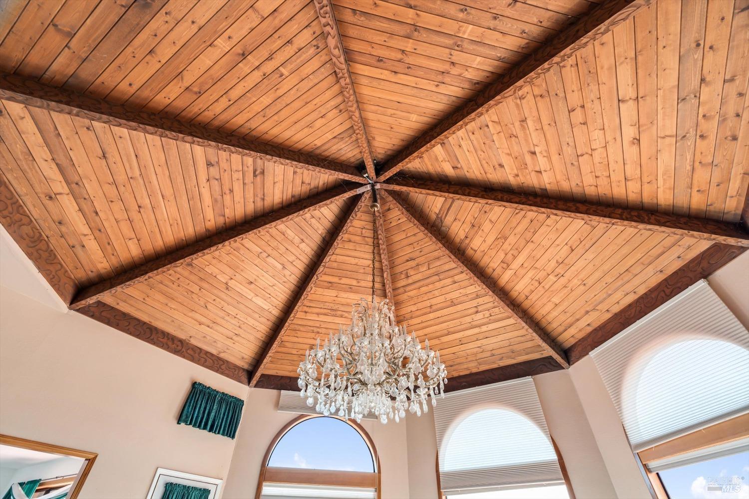 Detail Gallery Image 8 of 45 For 2319 Laguna Vista Dr, Novato,  CA 94945 - 3 Beds | 2/1 Baths