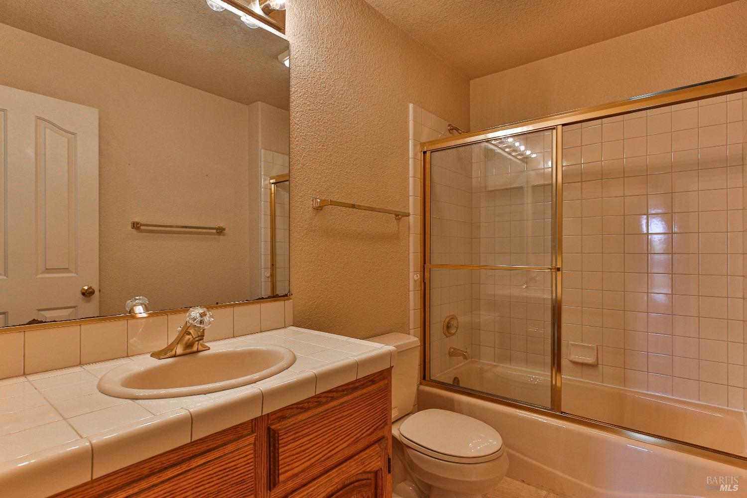 Glen Ellen Drive, Fairfield, California image 11