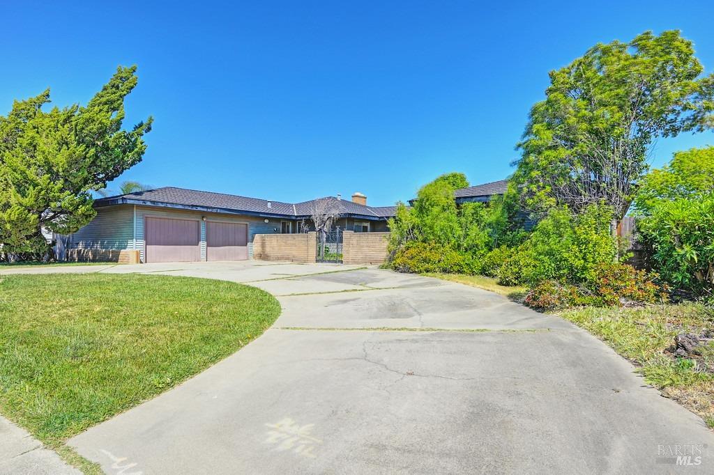 Detail Gallery Image 6 of 31 For 75 Edgewater Dr, Rio Vista,  CA 94571 - 3 Beds | 2/2 Baths