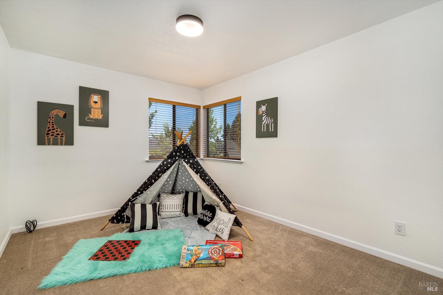 Detail Gallery Image 24 of 42 For 168 Ridgecrest Dr, Napa,  CA 94558 - 3 Beds | 2 Baths