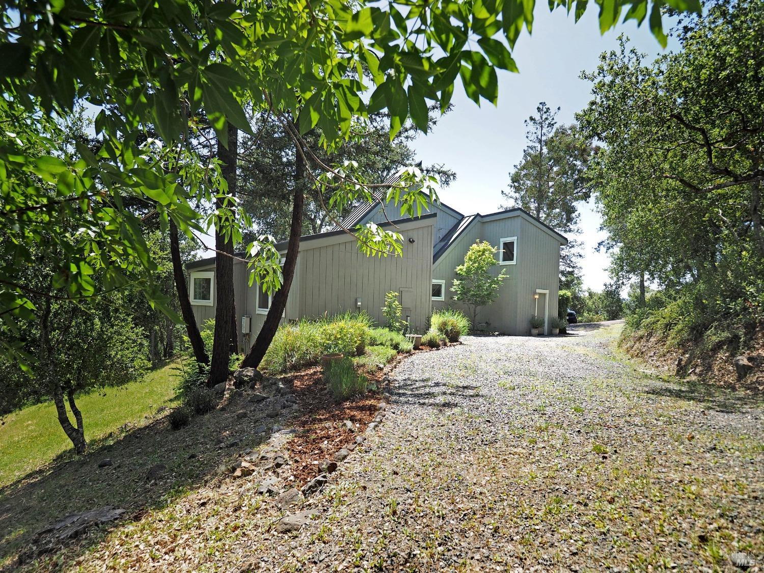Detail Gallery Image 57 of 74 For 23078 Vineyard Rd, Geyserville,  CA 95441 - 3 Beds | 2 Baths