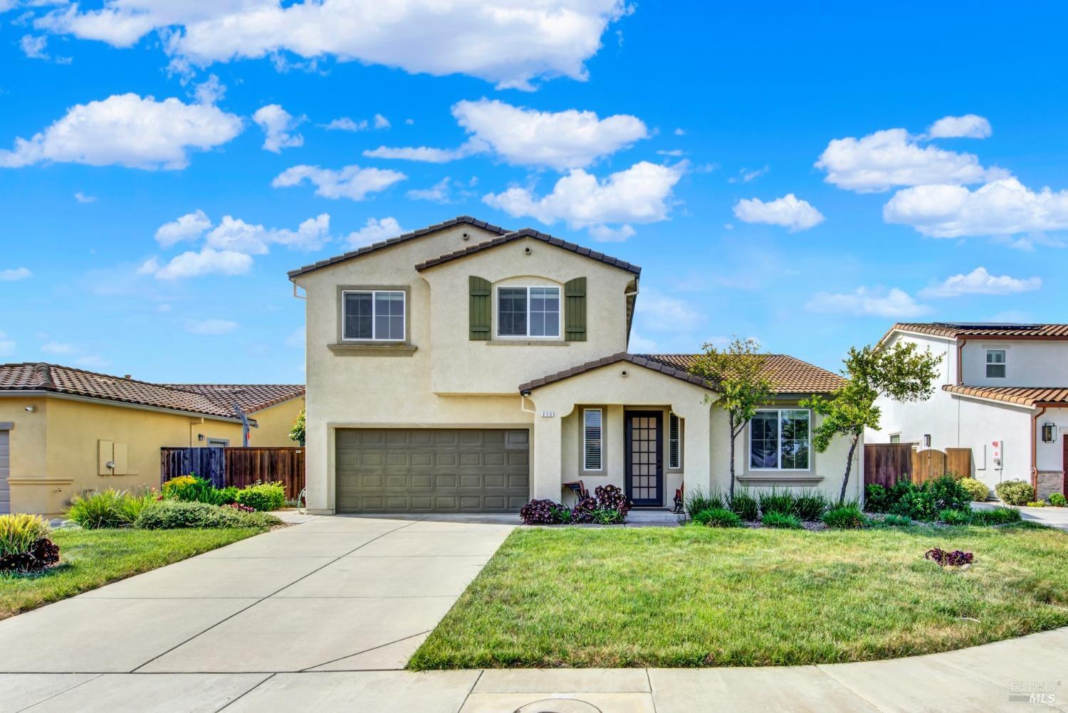 Detail Gallery Image 3 of 54 For 212 via Del Sol Unkn, Vacaville,  CA 95687 - 4 Beds | 3 Baths