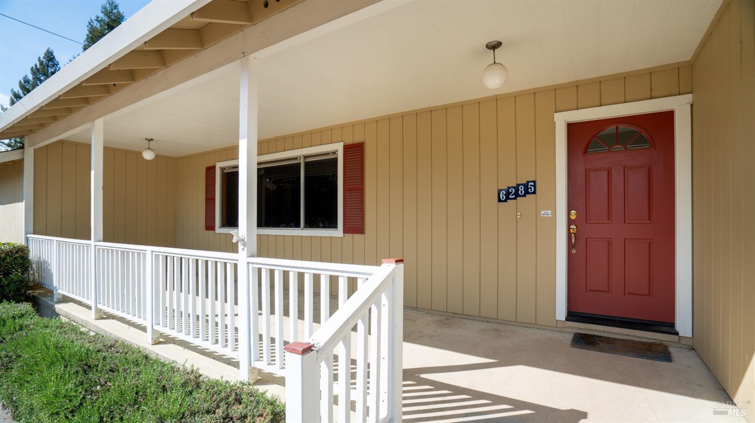 Detail Gallery Image 5 of 43 For 6285 Melita Rd, Santa Rosa,  CA 95409 - 3 Beds | 2 Baths