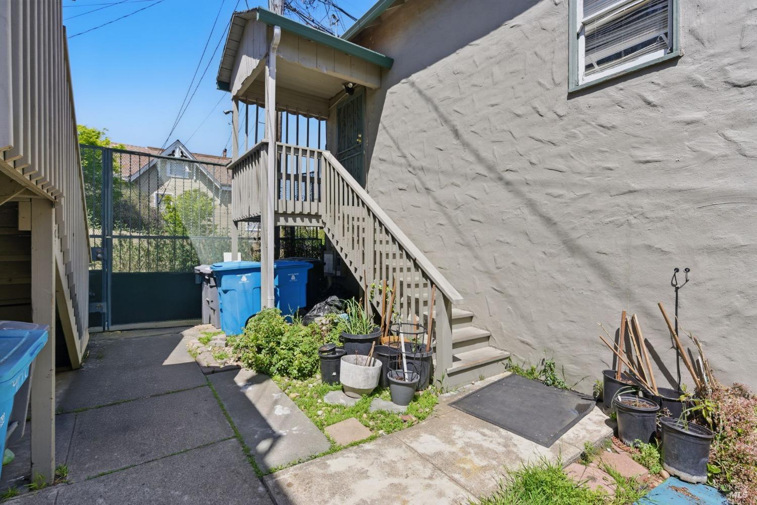 Detail Gallery Image 11 of 59 For 914 Sacramento St, Vallejo,  CA 94590 - – Beds | – Baths