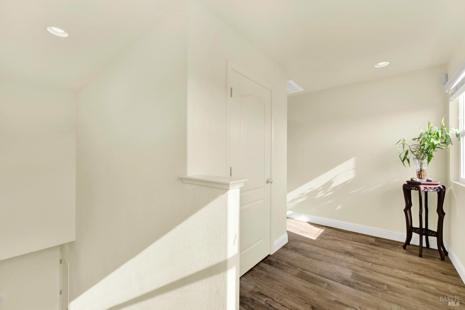 Detail Gallery Image 22 of 54 For 212 via Del Sol Unkn, Vacaville,  CA 95687 - 4 Beds | 3 Baths