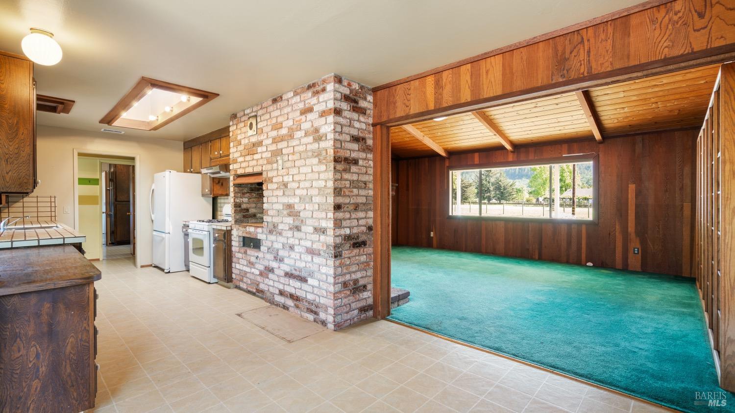 Detail Gallery Image 13 of 43 For 6285 Melita Rd, Santa Rosa,  CA 95409 - 3 Beds | 2 Baths