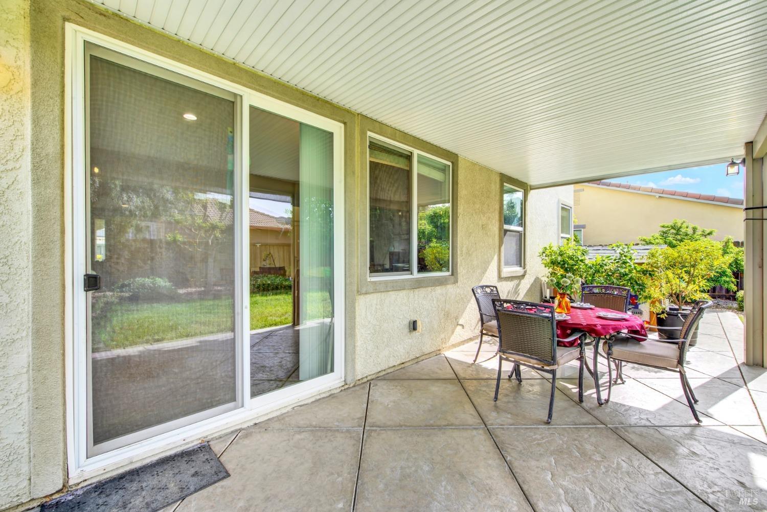 Detail Gallery Image 43 of 54 For 212 via Del Sol Unkn, Vacaville,  CA 95687 - 4 Beds | 3 Baths