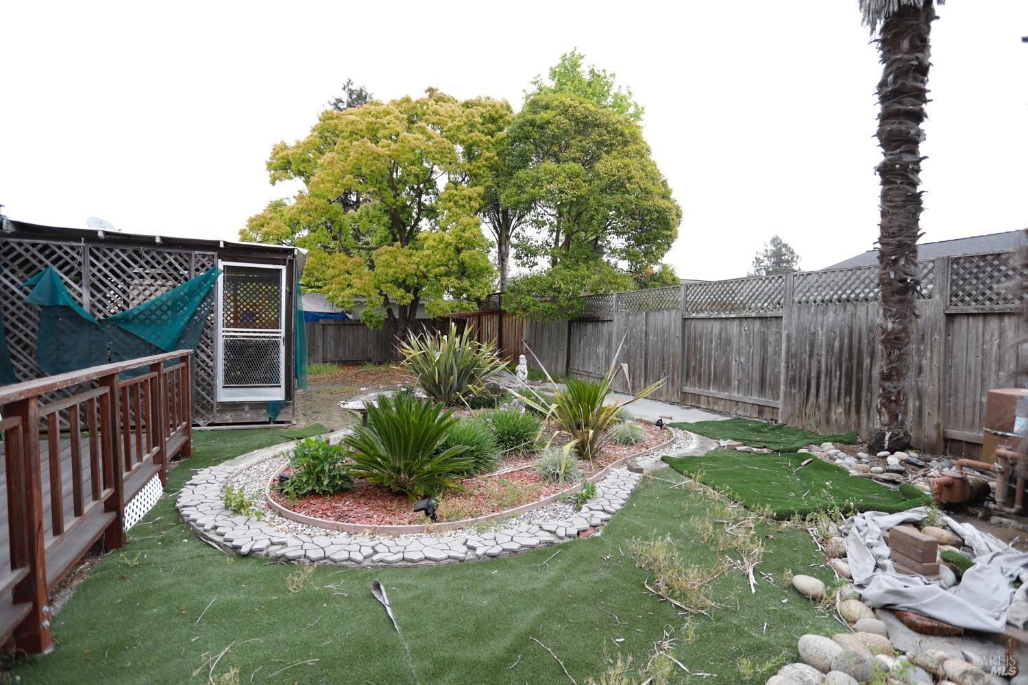 Detail Gallery Image 14 of 16 For 965 Eleanor Ave, Rohnert Park,  CA 94928 - 3 Beds | 1 Baths