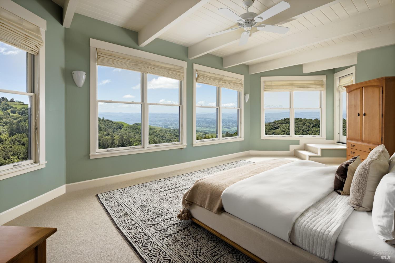 Detail Gallery Image 3 of 44 For 6710 Round Oak Rd, Penngrove,  CA 94951 - 4 Beds | 4/1 Baths