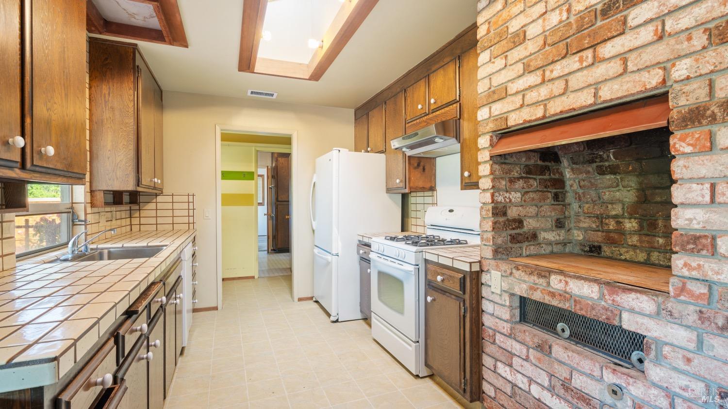 Detail Gallery Image 25 of 43 For 6285 Melita Rd, Santa Rosa,  CA 95409 - 3 Beds | 2 Baths