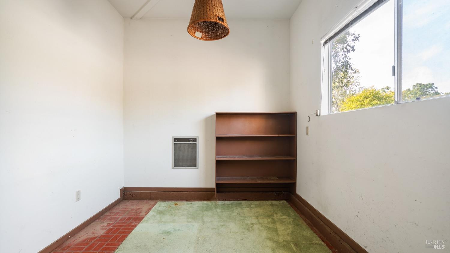 Detail Gallery Image 10 of 43 For 6285 Melita Rd, Santa Rosa,  CA 95409 - 3 Beds | 2 Baths