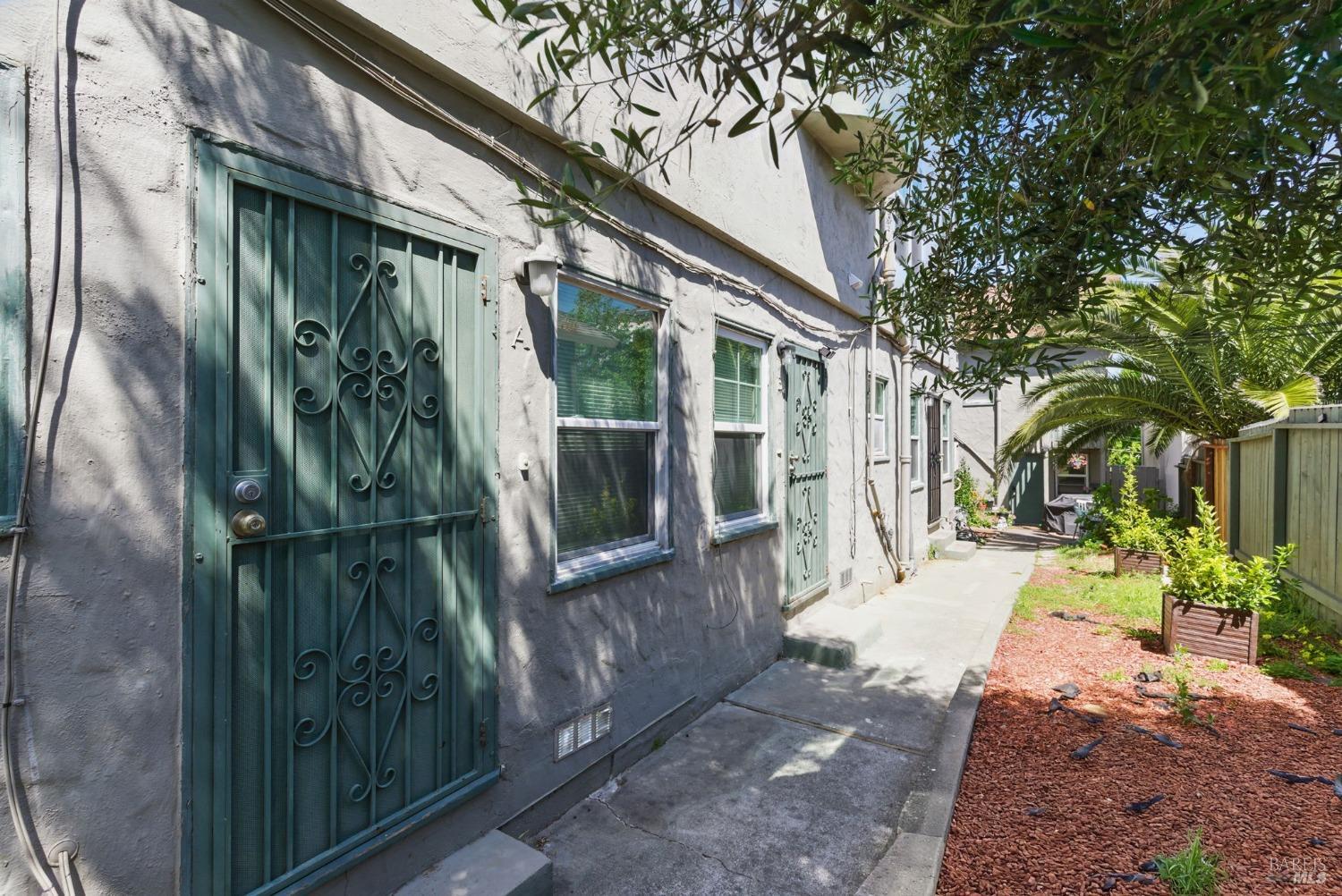 Detail Gallery Image 10 of 59 For 914 Sacramento St, Vallejo,  CA 94590 - – Beds | – Baths