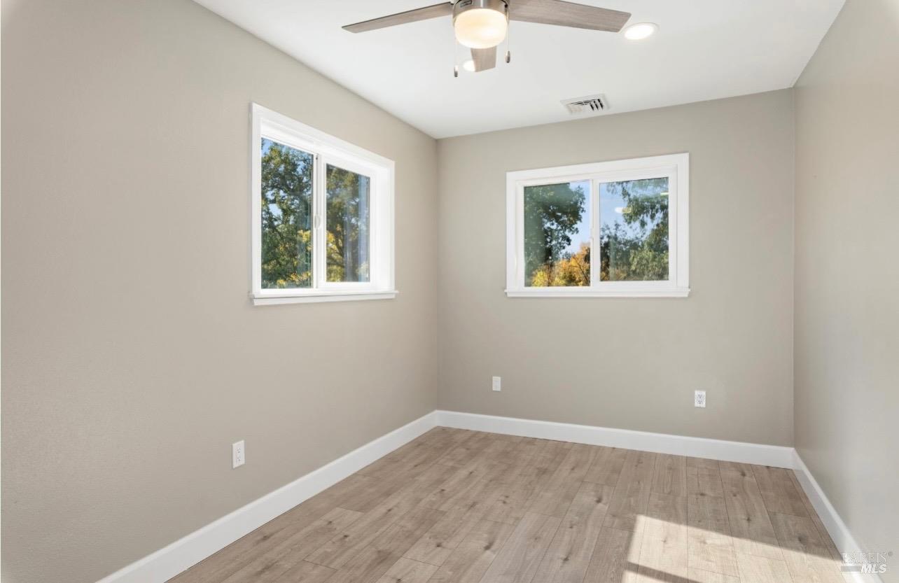 Detail Gallery Image 18 of 32 For 6741 Live Oak Dr, Kelseyville,  CA 95451 - 4 Beds | 3 Baths