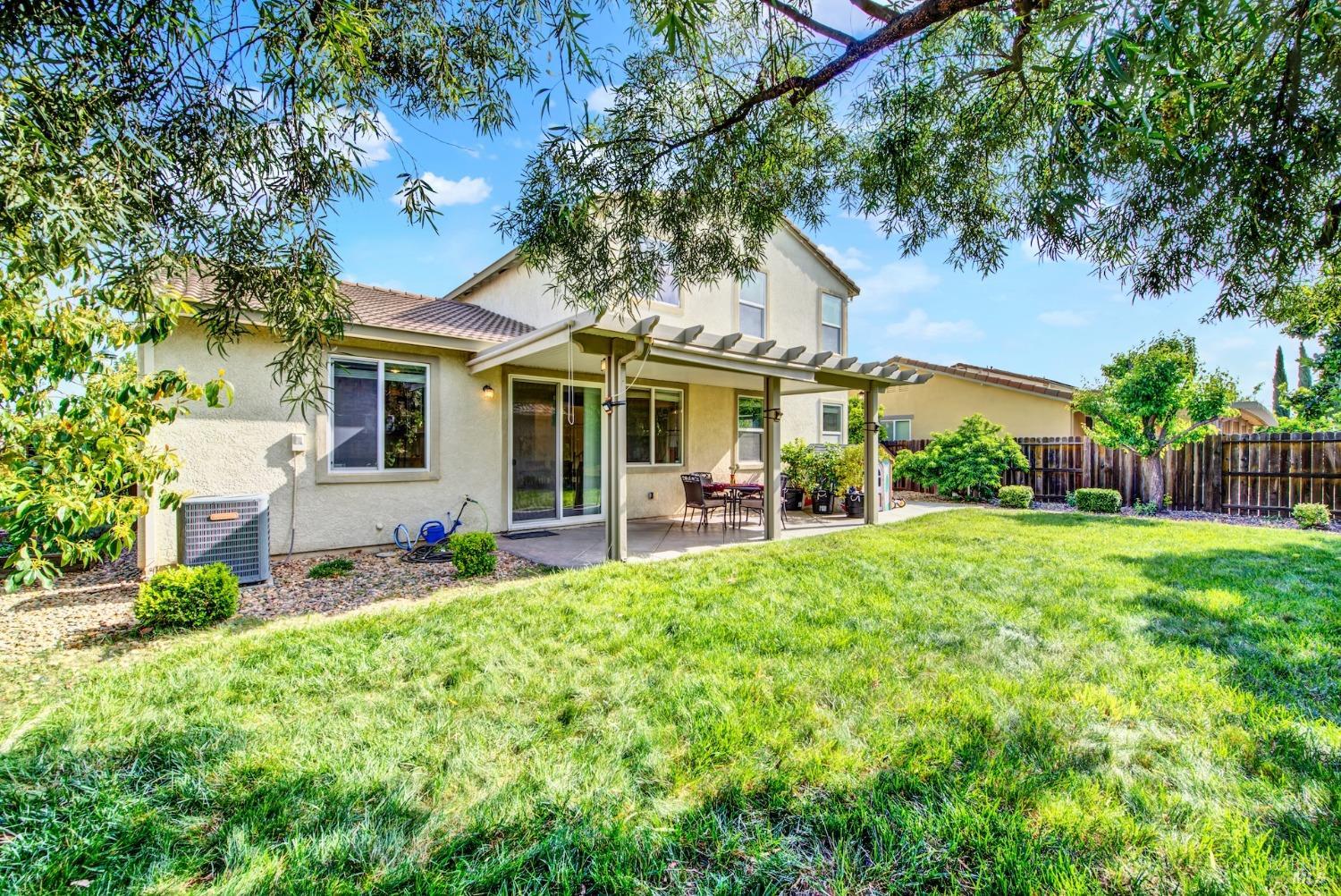 Detail Gallery Image 39 of 54 For 212 via Del Sol Unkn, Vacaville,  CA 95687 - 4 Beds | 3 Baths