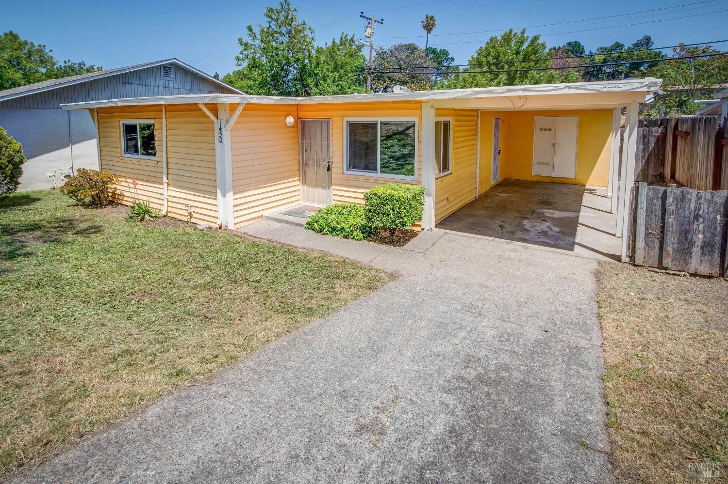 Detail Gallery Image 2 of 15 For 1450 Magazine St, Vallejo,  CA 94591 - 3 Beds | 1 Baths
