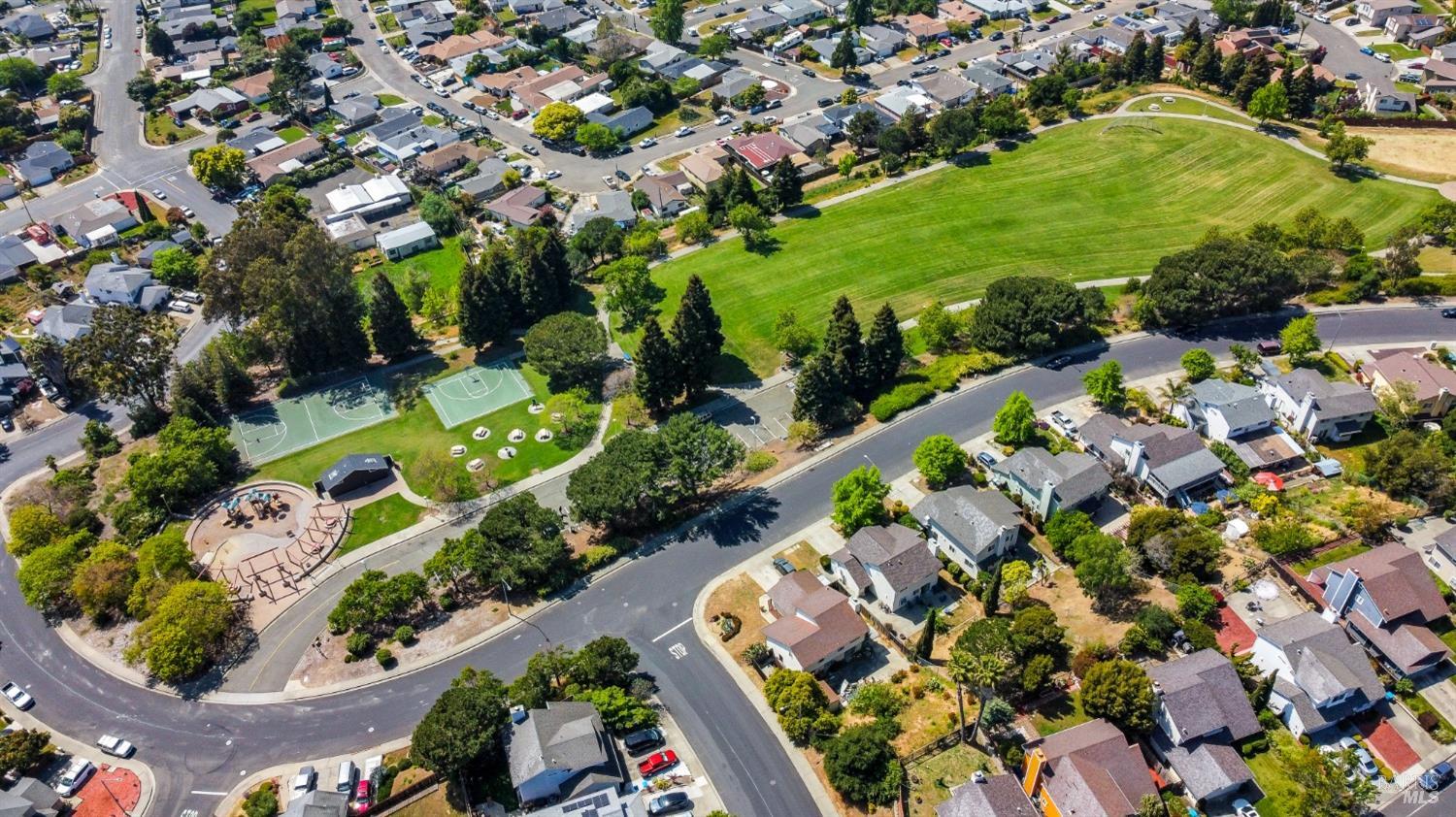 Cimarron Drive, Vallejo, California image 9