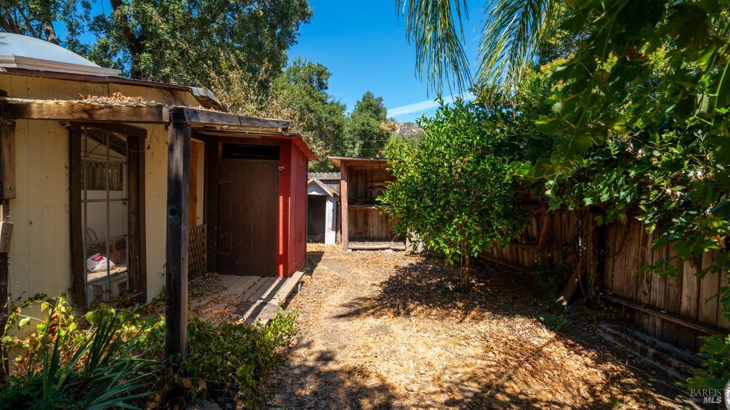 Detail Gallery Image 20 of 25 For 306 Else Way, Cloverdale,  CA 95425 - 2 Beds | 1 Baths