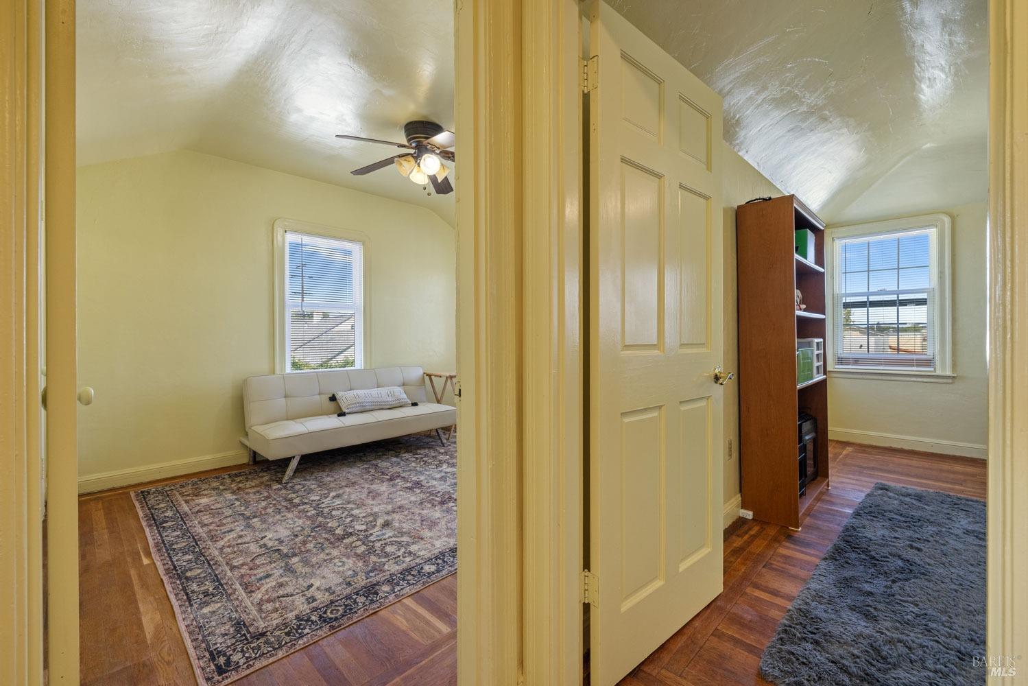 Gordon Street, Vallejo, California image 43