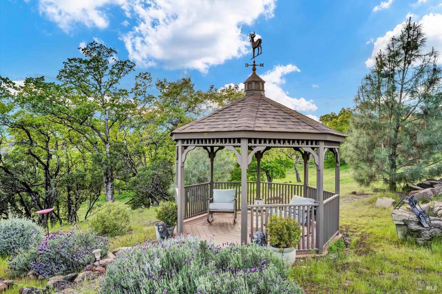 Detail Gallery Image 72 of 79 For 19255 Dallas Ct, Hidden Valley Lake,  CA 95467 - 4 Beds | 4/1 Baths