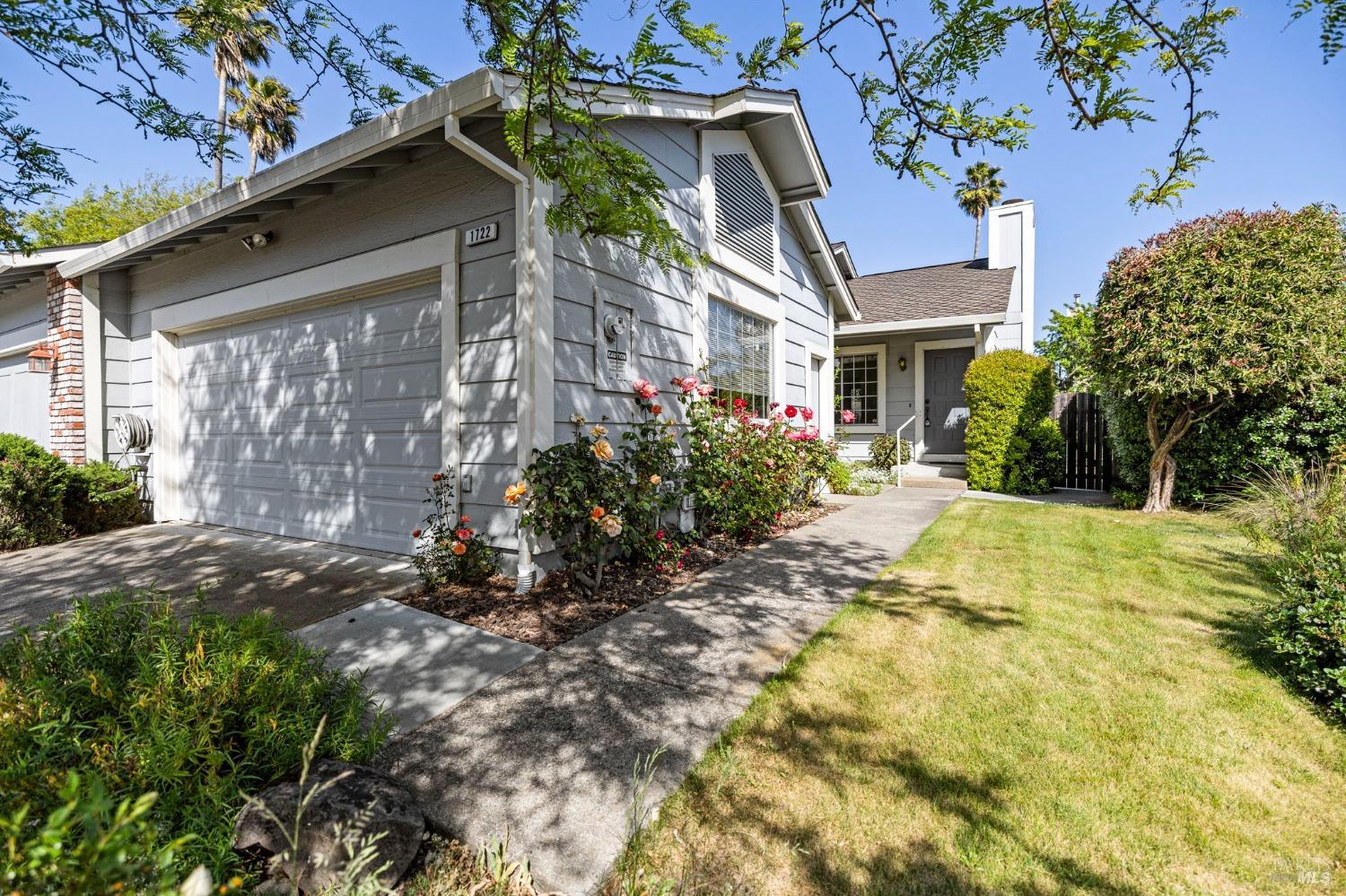 Detail Gallery Image 26 of 27 For 1722 Capella Ct, Petaluma,  CA 94954 - 2 Beds | 2 Baths