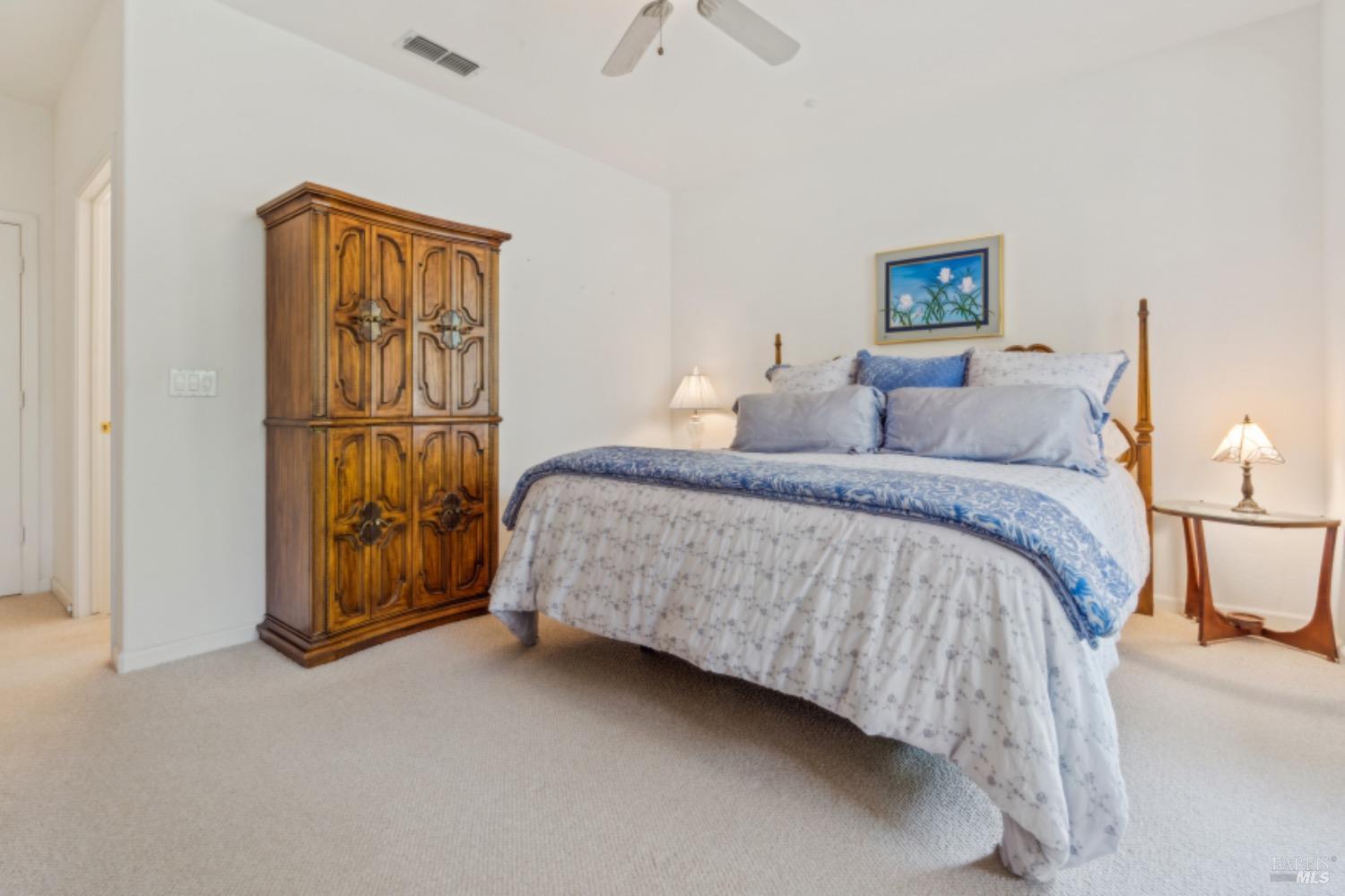 Detail Gallery Image 11 of 27 For 279 Red Mountain Dr, Cloverdale,  CA 95425 - 2 Beds | 2 Baths
