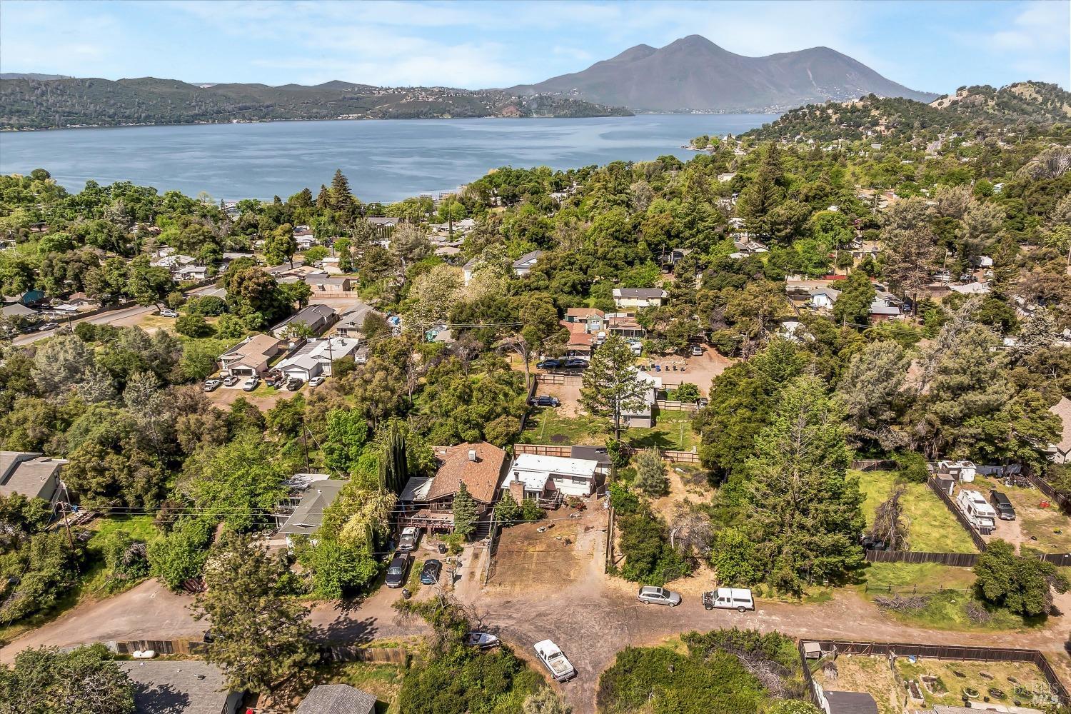 Kakul Street, Clearlake, California image 17