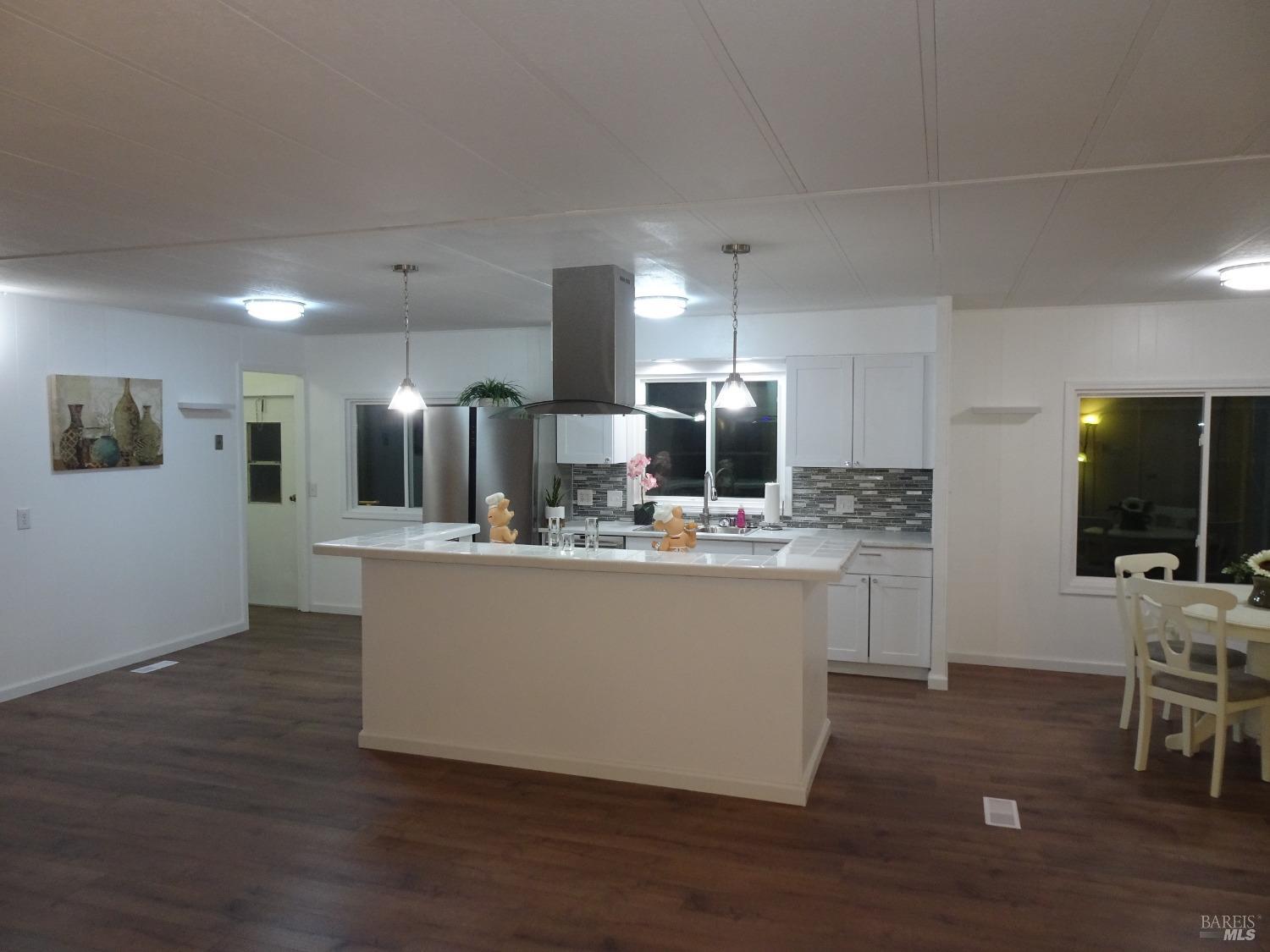 Detail Gallery Image 4 of 43 For 41 Bel Air Cir, Fairfield,  CA 94533 - 3 Beds | 2 Baths