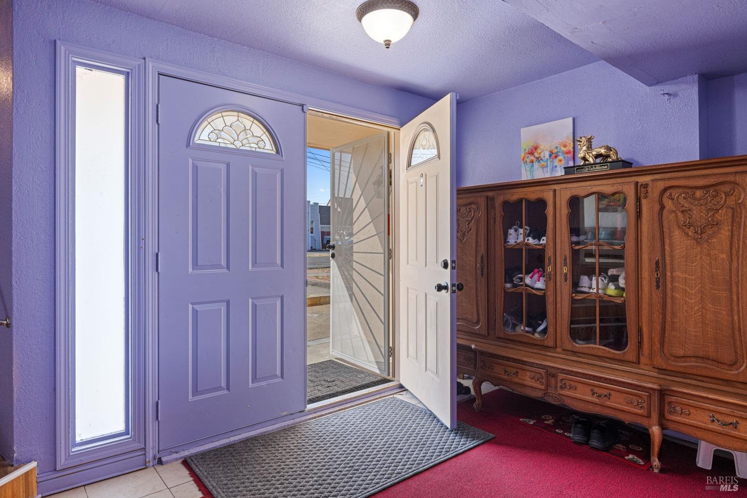 Gordon Street, Vallejo, California image 6