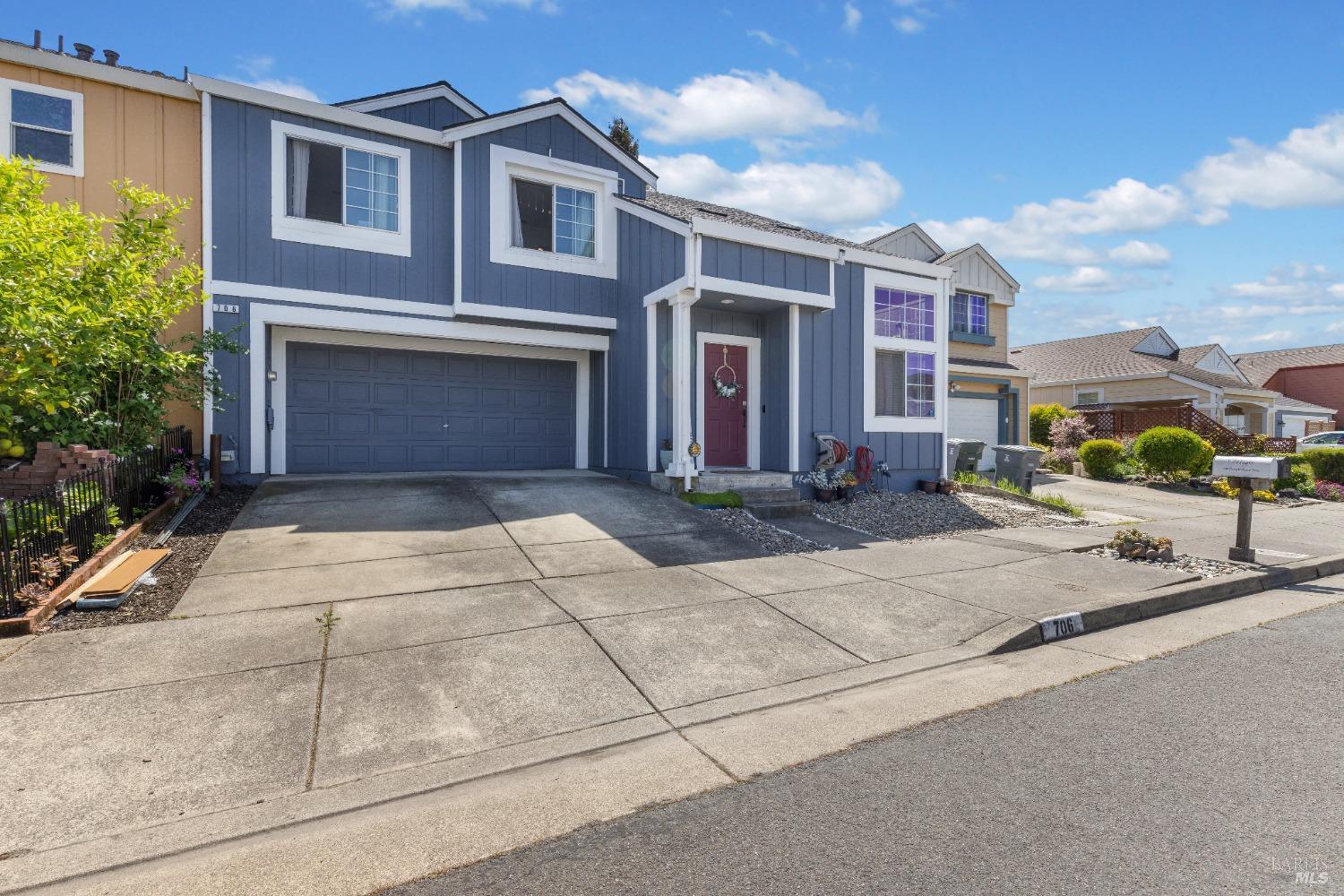 Detail Gallery Image 2 of 36 For 706 Powderhorn Ave, Santa Rosa,  CA 95407 - 3 Beds | 2/1 Baths