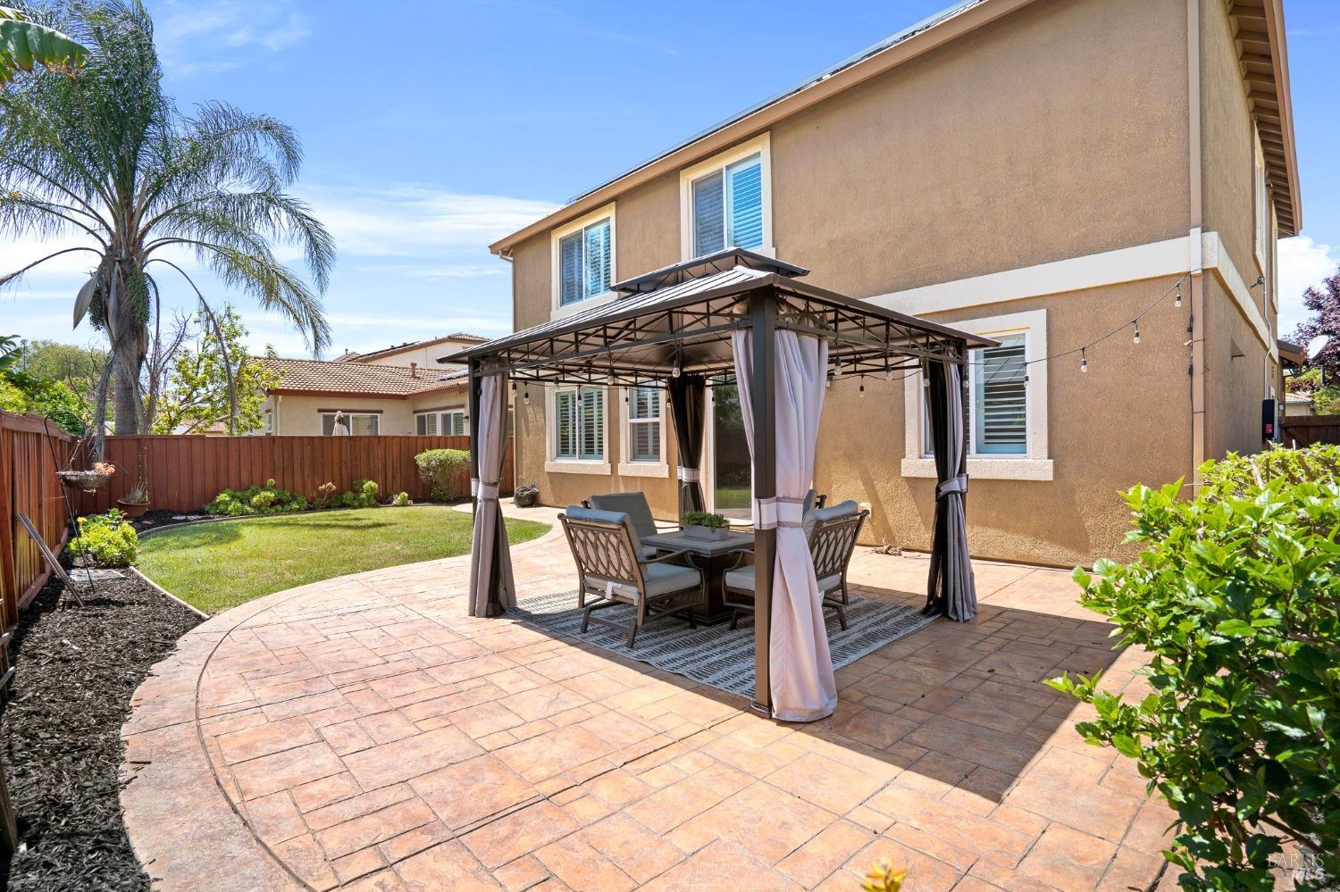 Detail Gallery Image 43 of 51 For 825 Hampton St, Vacaville,  CA 95687 - 4 Beds | 3/1 Baths