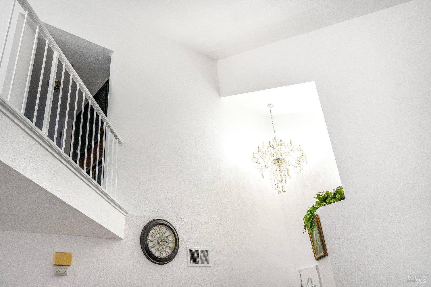 Cimarron Drive, Vallejo, California image 24
