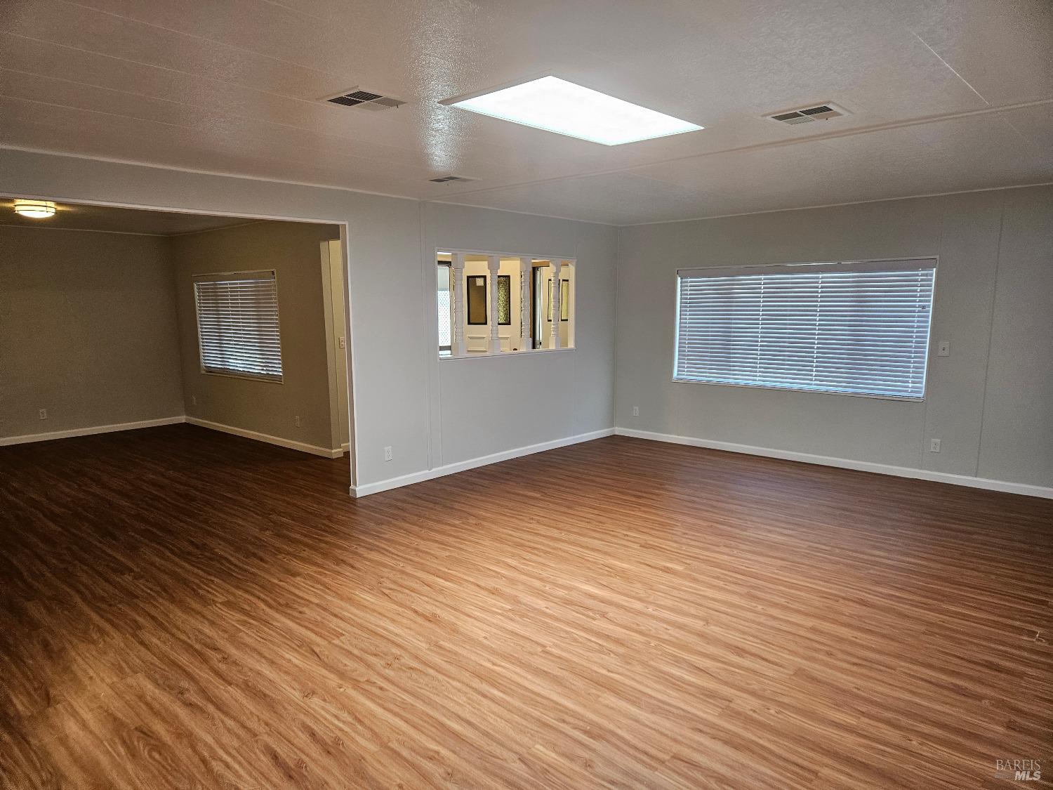 Detail Gallery Image 7 of 33 For 111 Estrella Dr 111, Santa Rosa,  CA 95403 - 3 Beds | 2 Baths