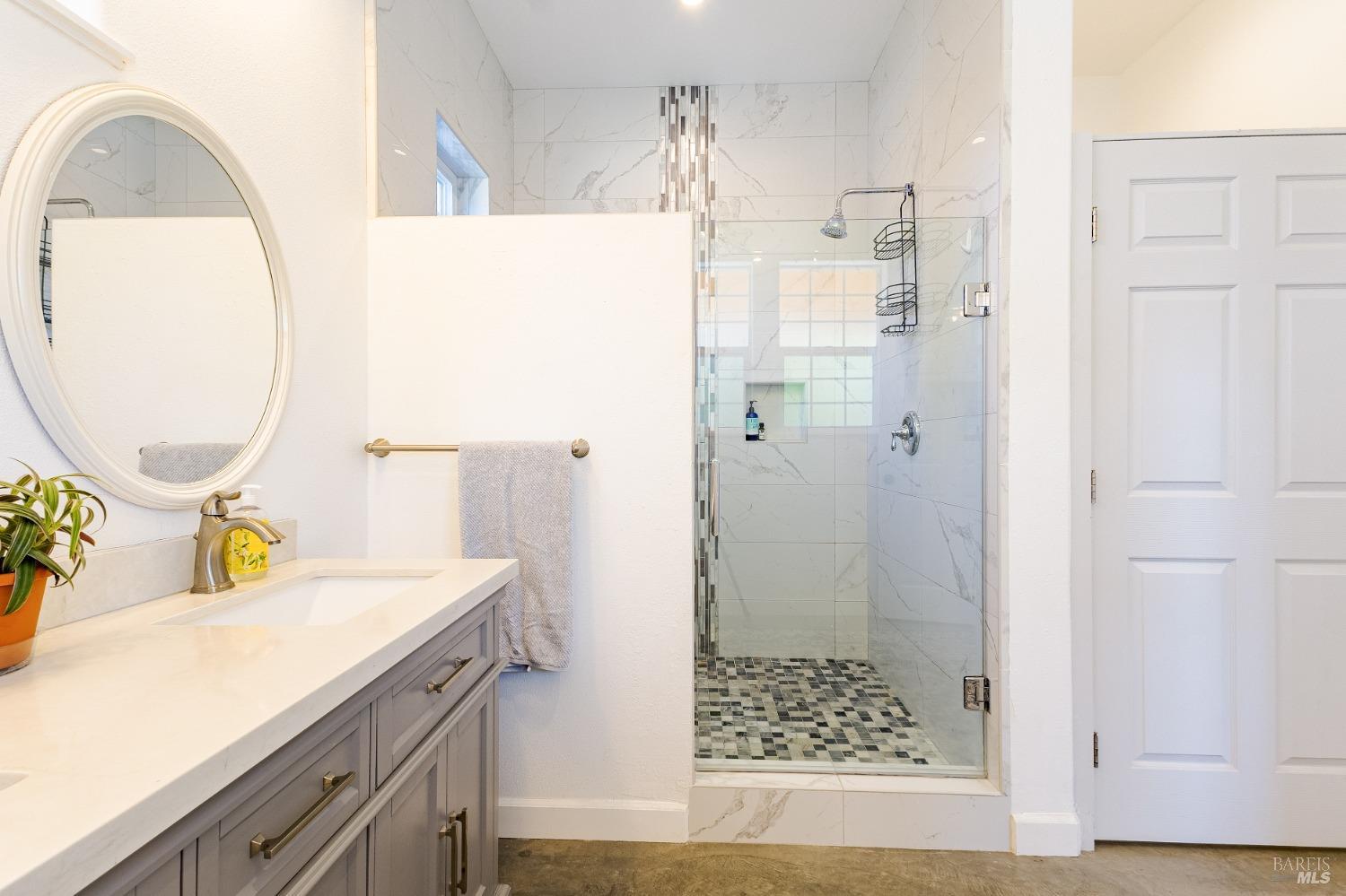 Detail Gallery Image 31 of 55 For 17080 Highway 12 Hwy, Sonoma,  CA 95476 - 2 Beds | 2 Baths