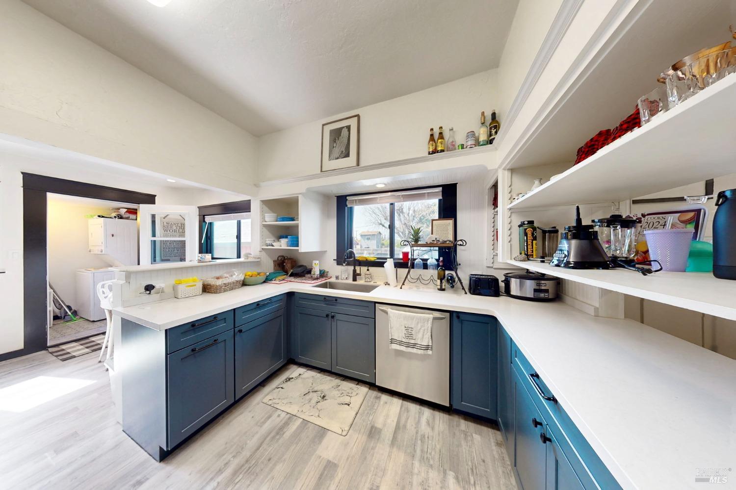 Detail Gallery Image 91 of 95 For 3314 Gravenstein Hwy, Sebastopol,  CA 95472 - 7 Beds | 4/1 Baths