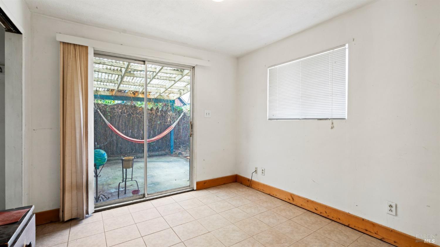 Detail Gallery Image 15 of 25 For 306 Else Way, Cloverdale,  CA 95425 - 2 Beds | 1 Baths