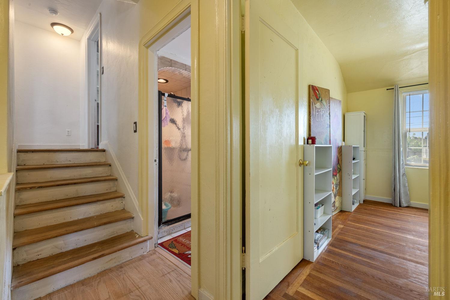 Gordon Street, Vallejo, California image 46