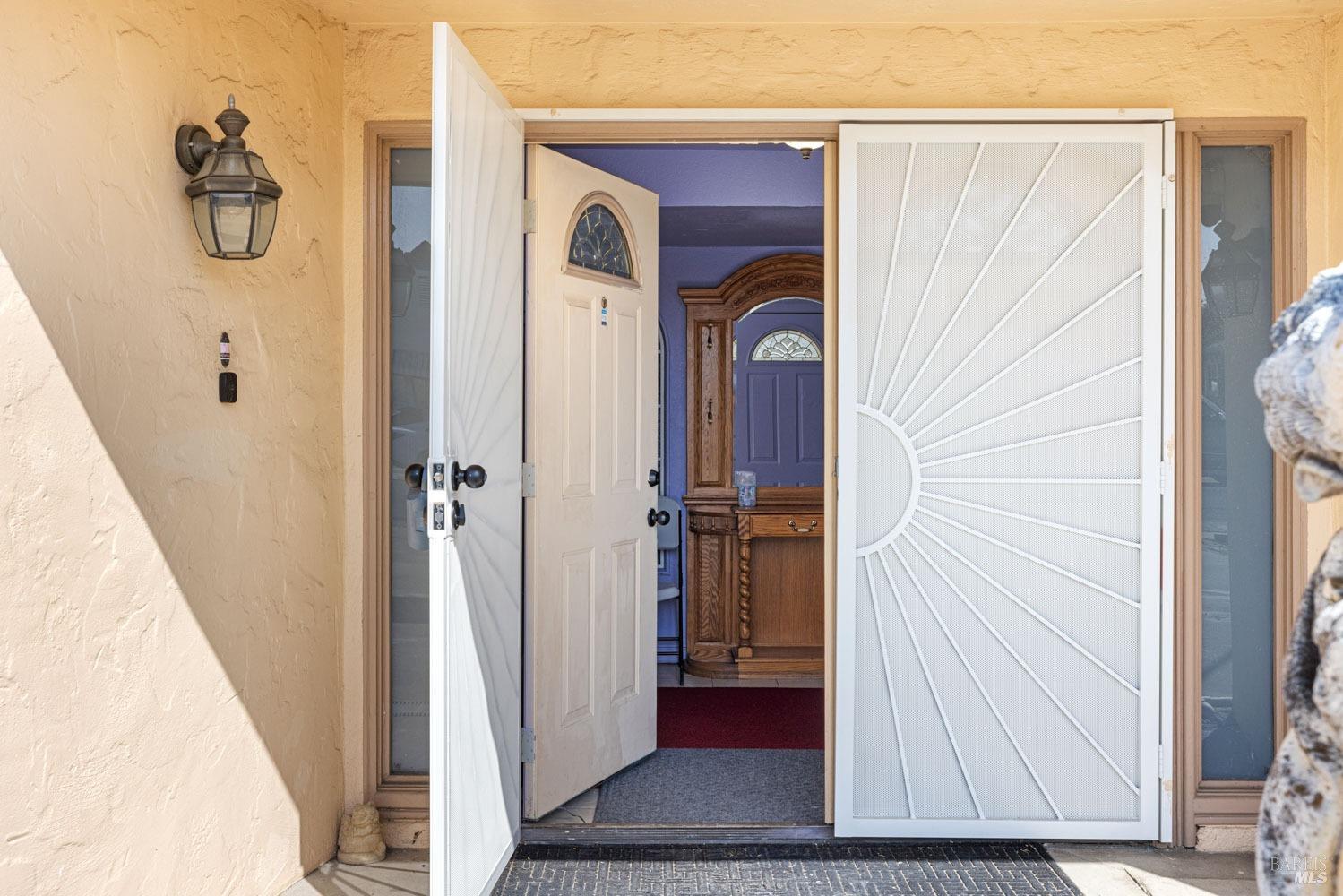 Gordon Street, Vallejo, California image 5