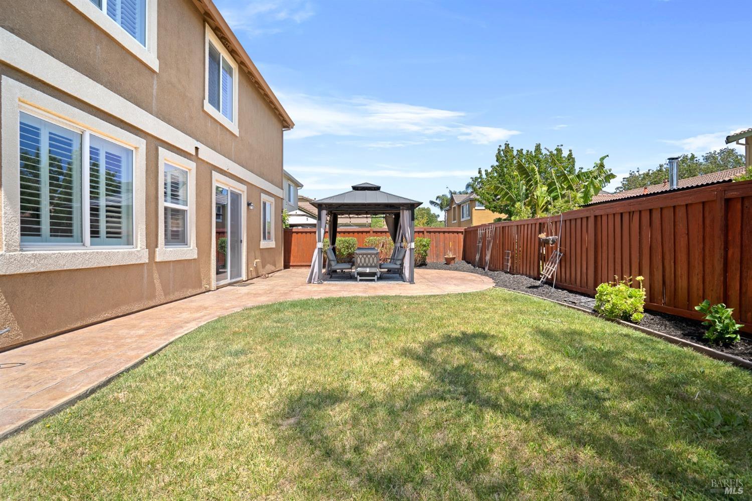 Detail Gallery Image 44 of 51 For 825 Hampton St, Vacaville,  CA 95687 - 4 Beds | 3/1 Baths