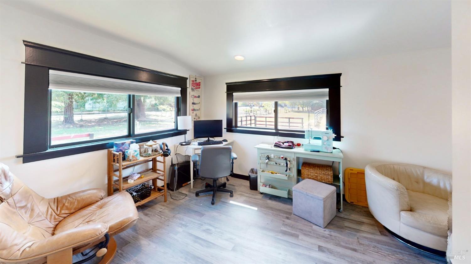 Detail Gallery Image 83 of 95 For 3314 Gravenstein Hwy, Sebastopol,  CA 95472 - 7 Beds | 4/1 Baths