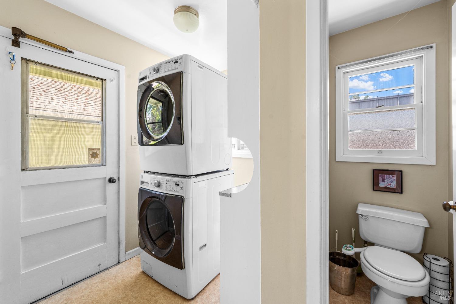 Detail Gallery Image 17 of 18 For 312 Benton St, Santa Rosa,  CA 95401 - 3 Beds | 1/1 Baths