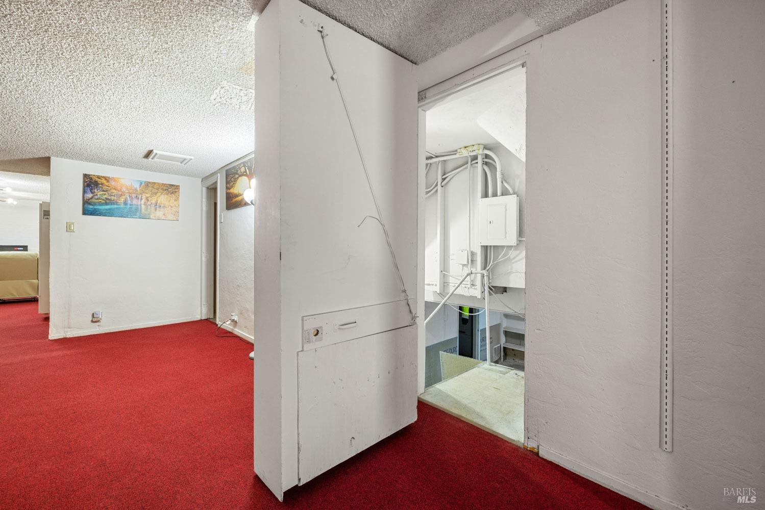 Gordon Street, Vallejo, California image 37