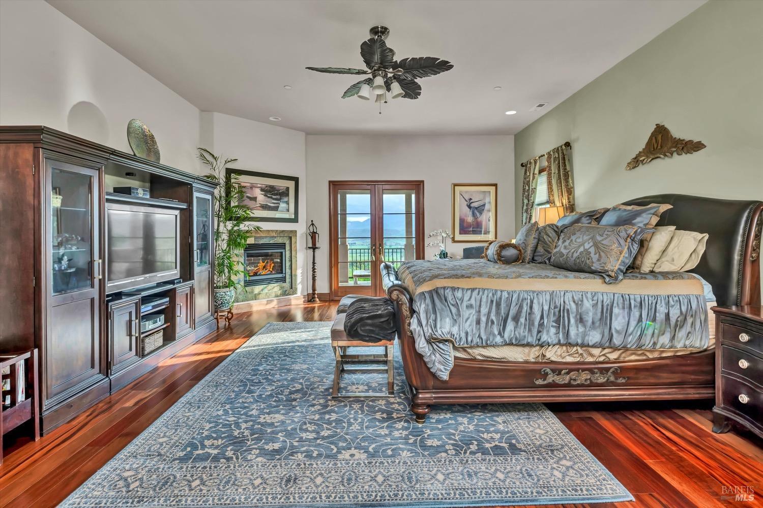 Detail Gallery Image 44 of 79 For 19255 Dallas Ct, Hidden Valley Lake,  CA 95467 - 4 Beds | 4/1 Baths