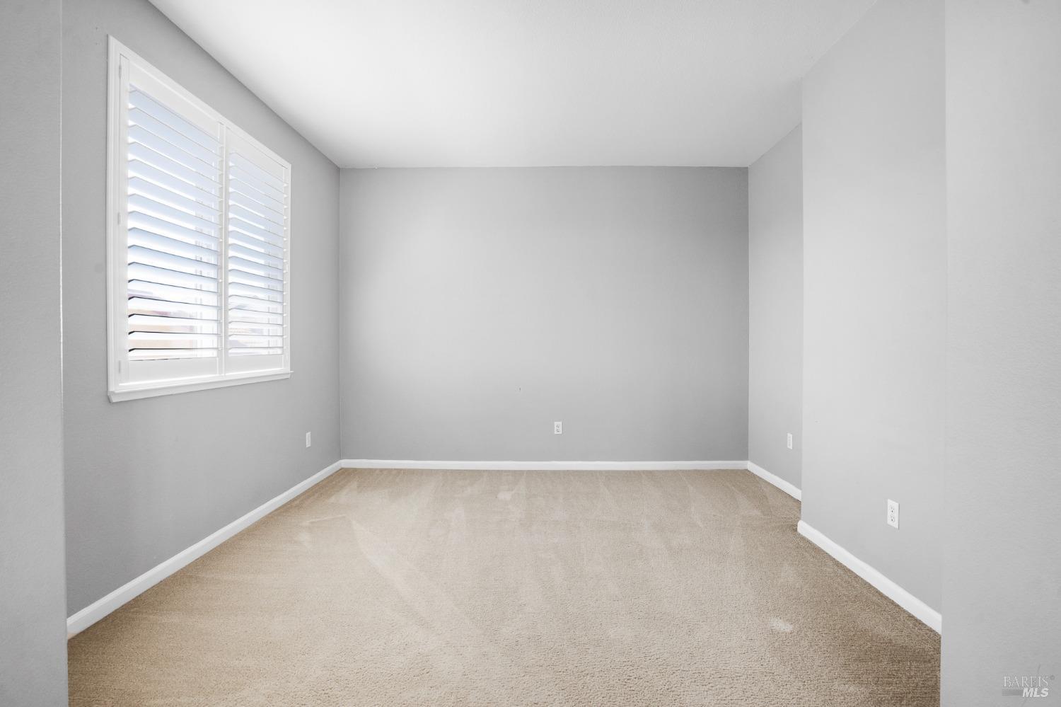 Detail Gallery Image 28 of 51 For 825 Hampton St, Vacaville,  CA 95687 - 4 Beds | 3/1 Baths